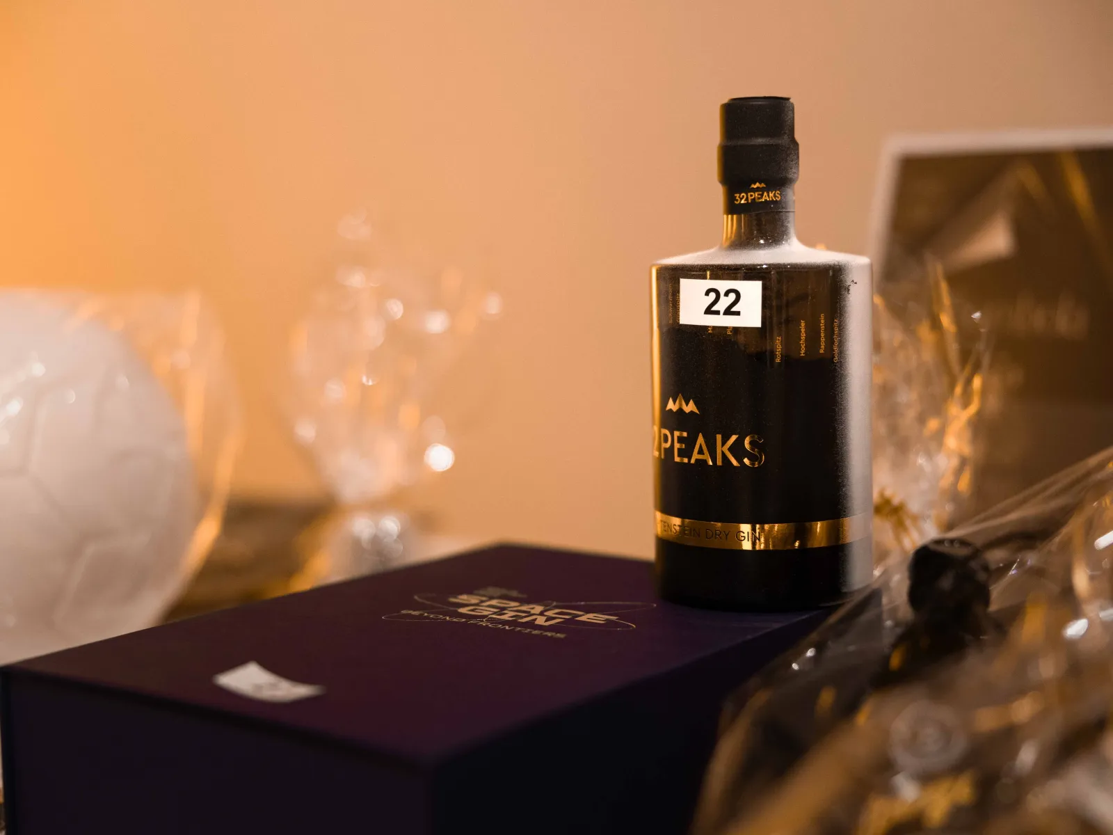 Ginflasche-Tombolapreis-Abendveranstaltung-Universität-Liechtenstein