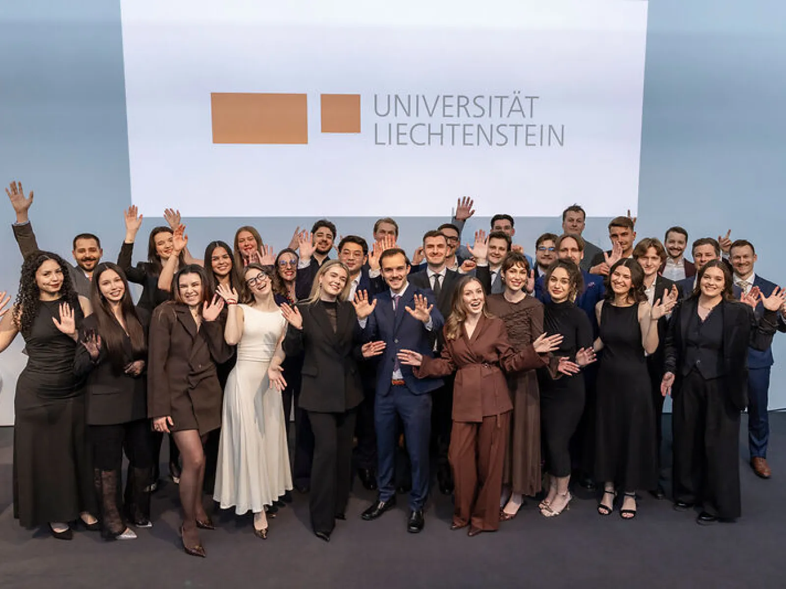 News_Diplomfeier_260327_Universitaet-Liechtenstein