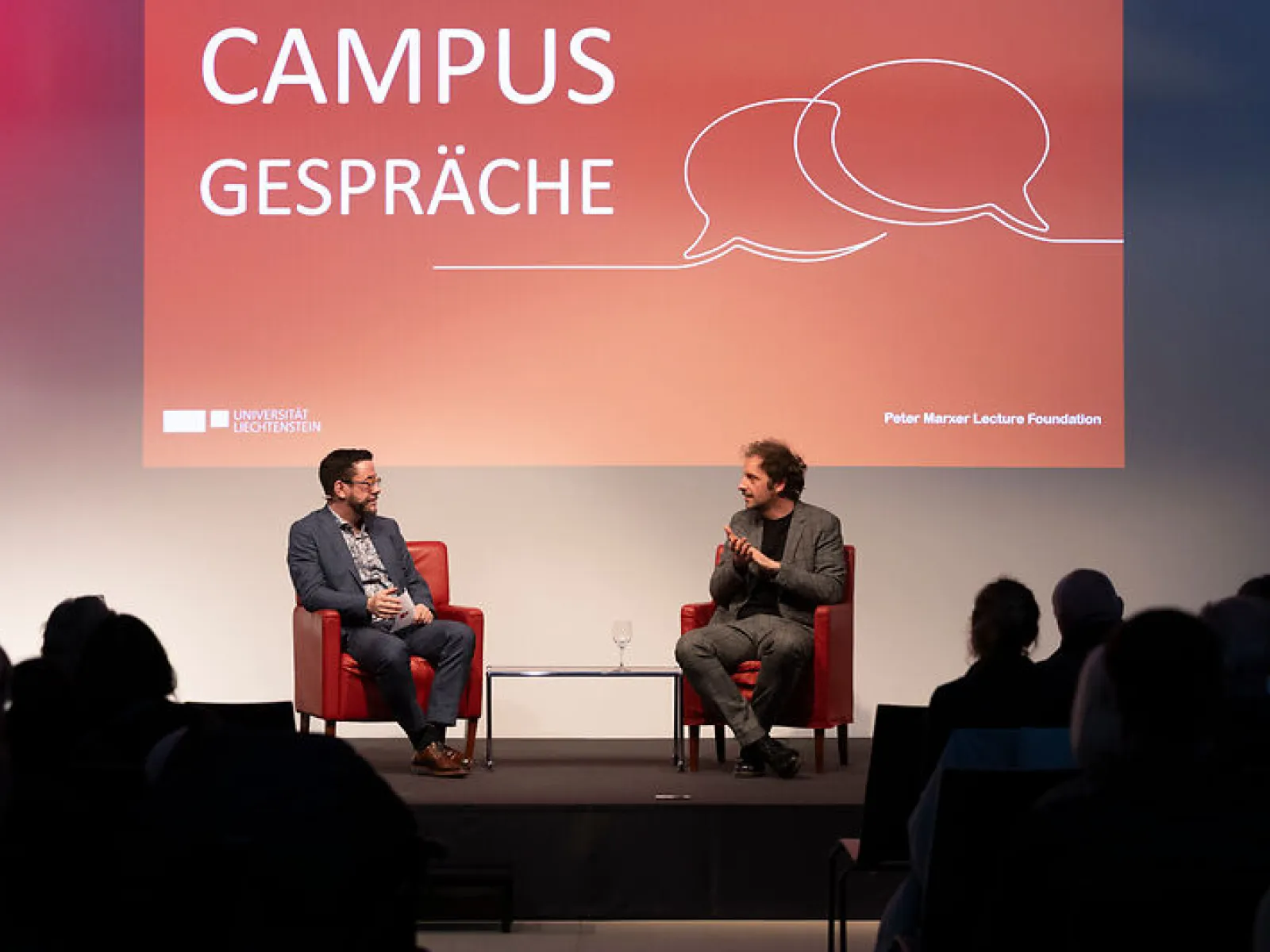 News_Campus-Gespraeche_Nils-Kumkar_Universitaet-Liechtenstein