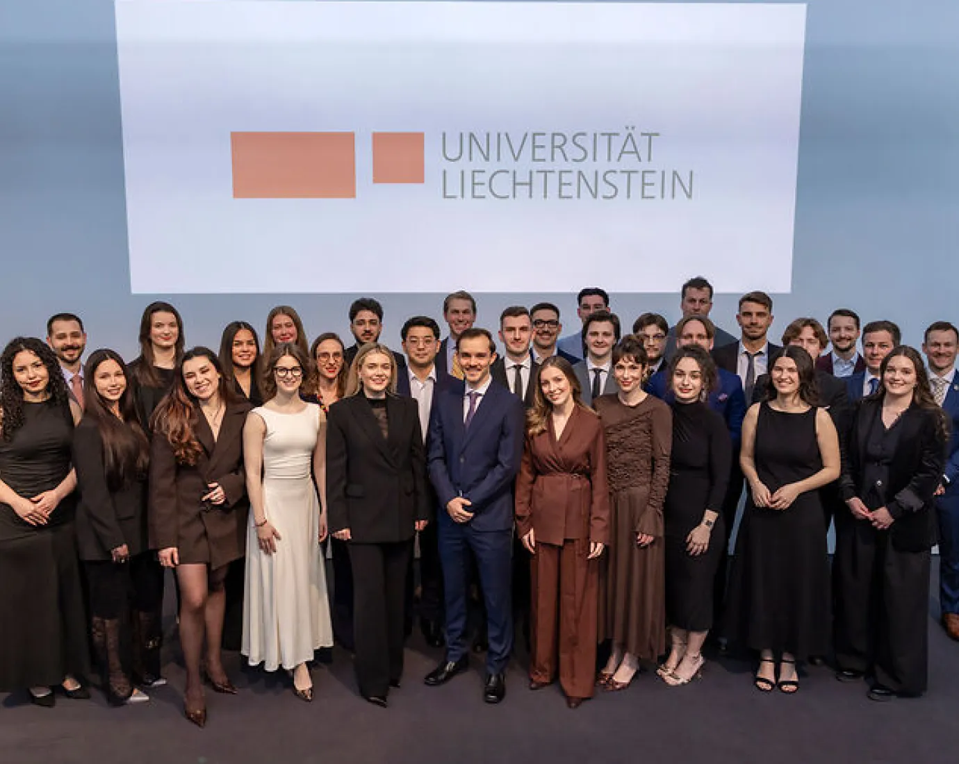 News_Diplomfeier_260327_Universitaet-Liechtenstein