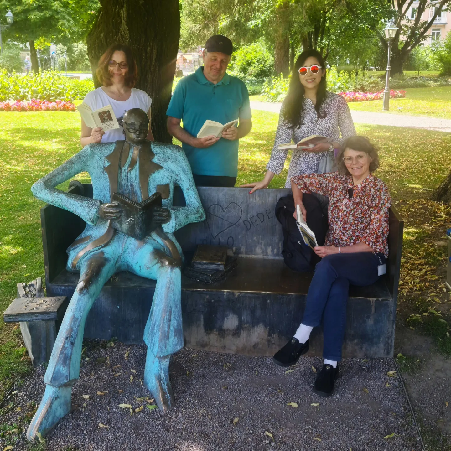 Bibliothek-Über uns