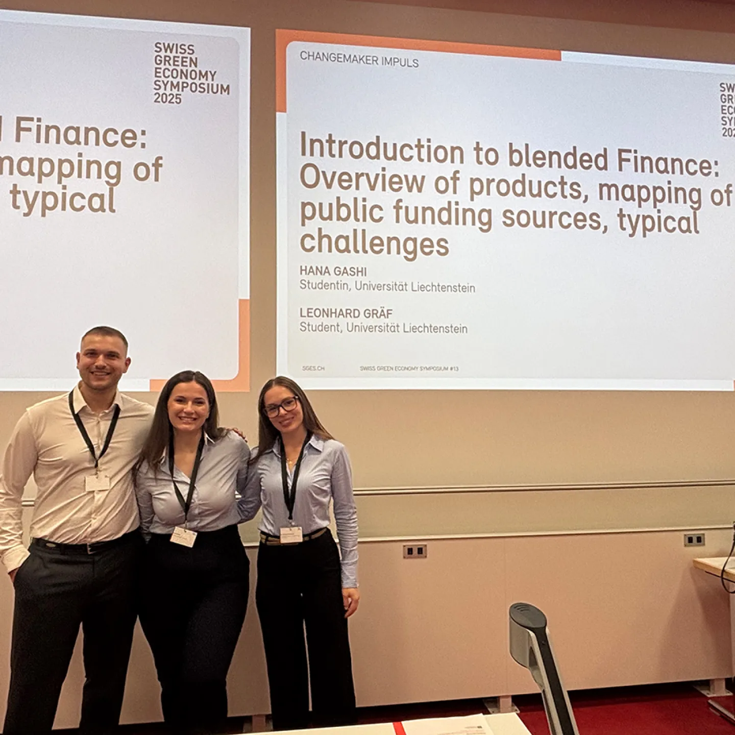 Leonhard Gräf, Hana Gashi and Katharina Bachinger (f. l.)