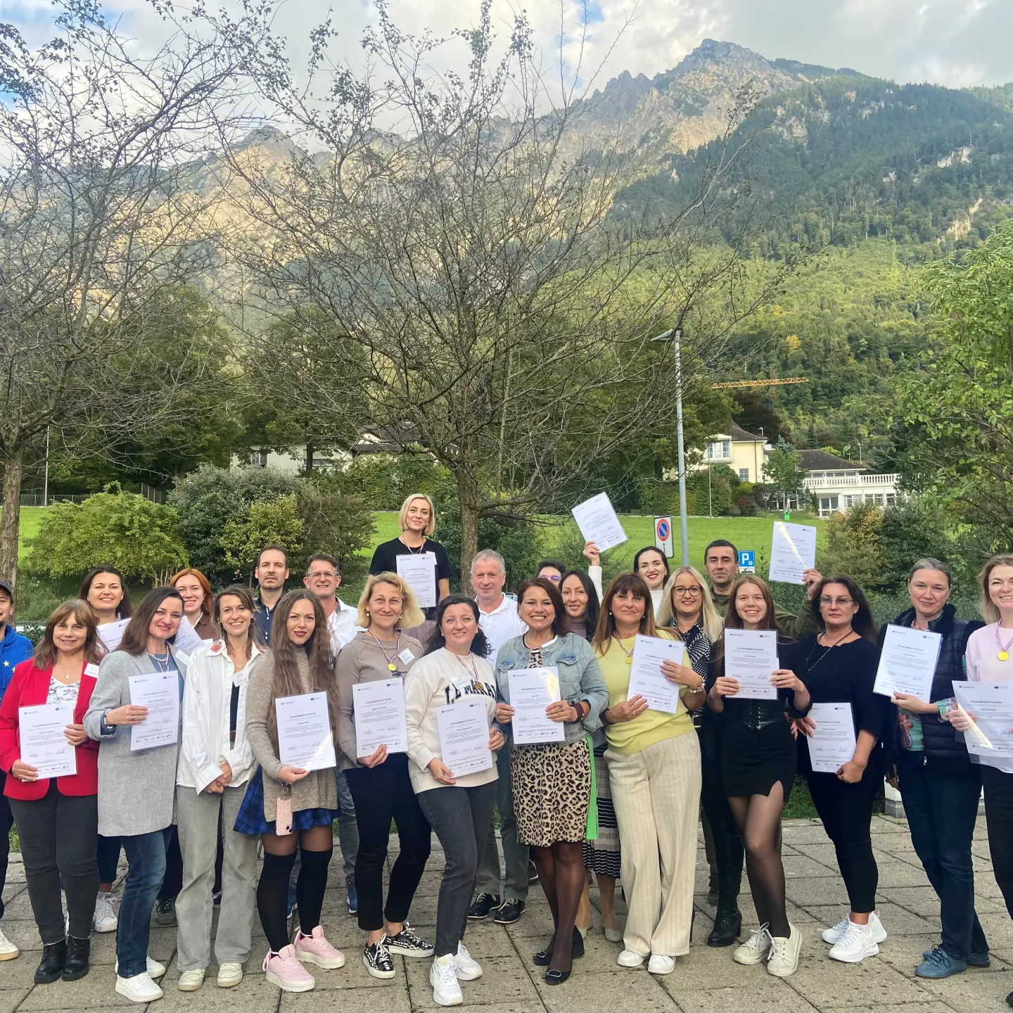 Die Teilnehmerinnen und Teilnehmer des Pilotworkshops des Ersamus+-Projekts "EntreCivil" an der Universität Liechtenstein.