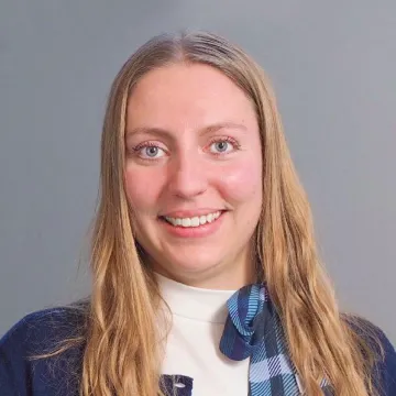 Portraitfoto von Wissenschaftlicher Mitarbeiterin und Doktorandin Marie Scheuffele