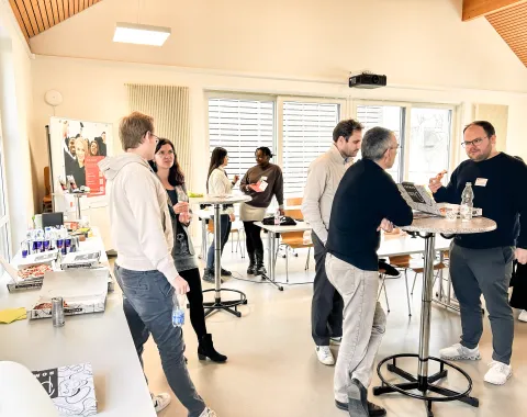 Networking bei Mittagslunch - Alumni-Talk Master Wirtschaftsinformatik 