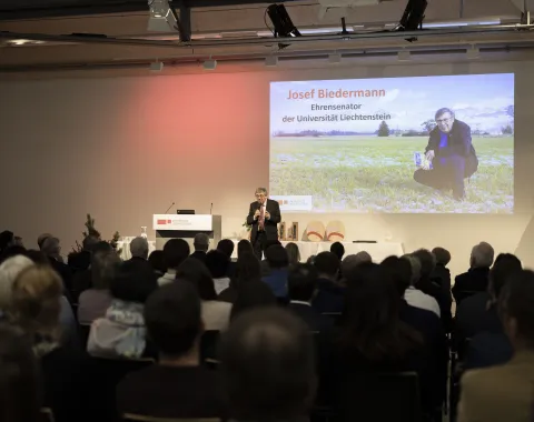Dies25-Newsbeitrag_universitaet-liechtenstein