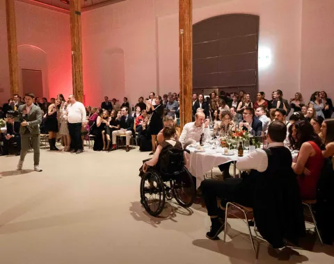 Publikum-Kameramann-Uniball-Uni-Liechtenstein