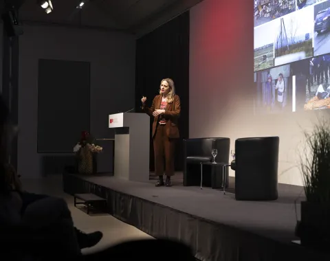 News_Campus-Gespraech_Luzia-Tschirky_Universitaet-Liechtenstein