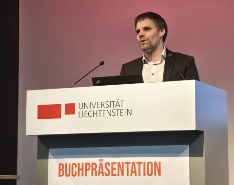 News_100-Jahre_PGR_Vernissage