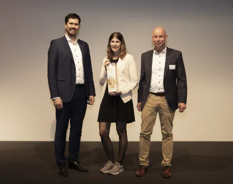 News_Diplomfeier_Blockchain-FinTech_Universitaet-Liechtenstein