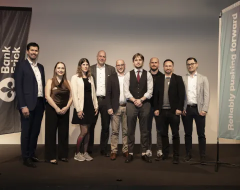 News_Diplomfeier_Blockchain-FinTech_Universitaet-Liechtenstein