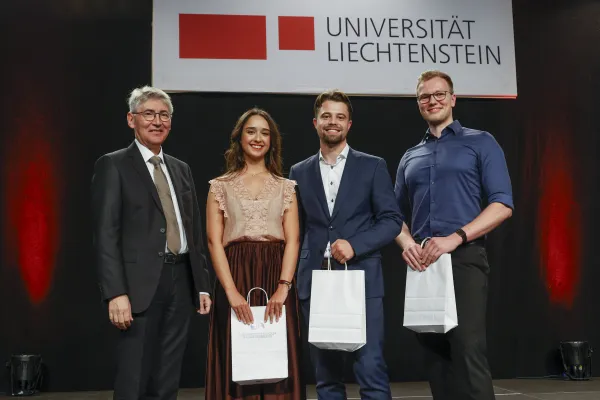 Preisträger des LBV im Master.