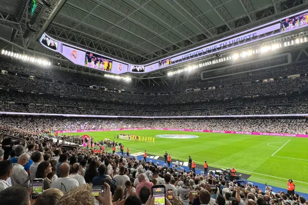 Stadion Bernabeu an einem Real Madrid Spiel